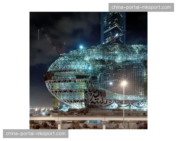 特写：欧冠主题公园在迪拜开幕，沉浸式体验吸引全球家庭游客